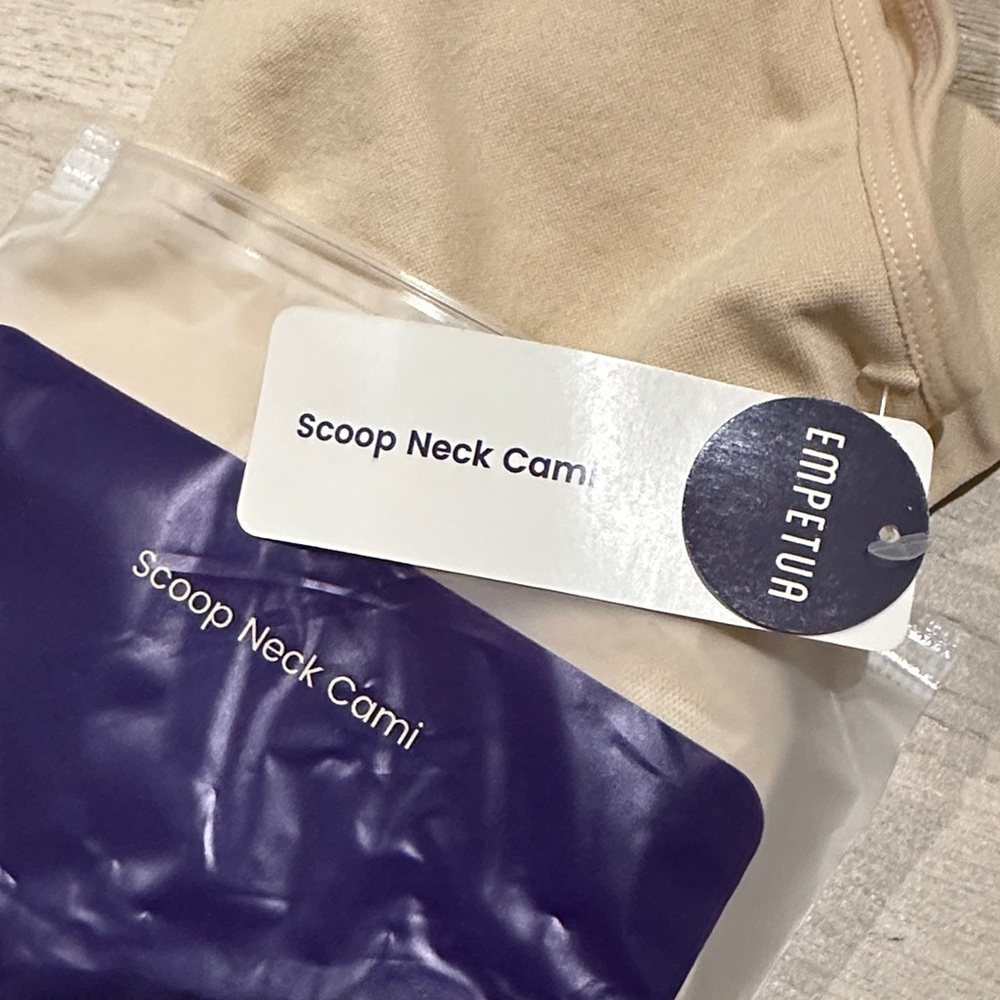 NEW! Shapermint Scoop Neck Cami Cream Shapewear Slimming Camisole - Picture 9 of 9